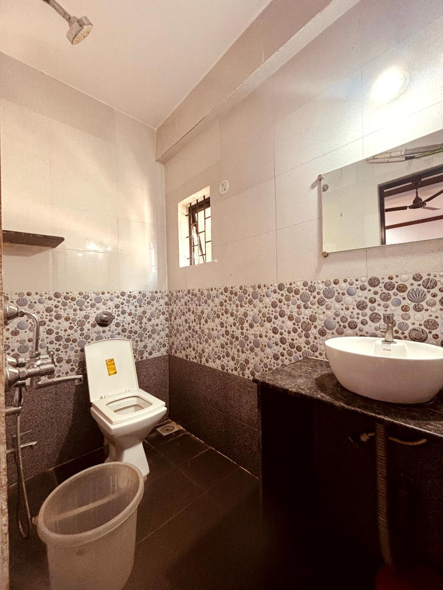 Hotel Harmony By Heaven Calangute Kültér fotó