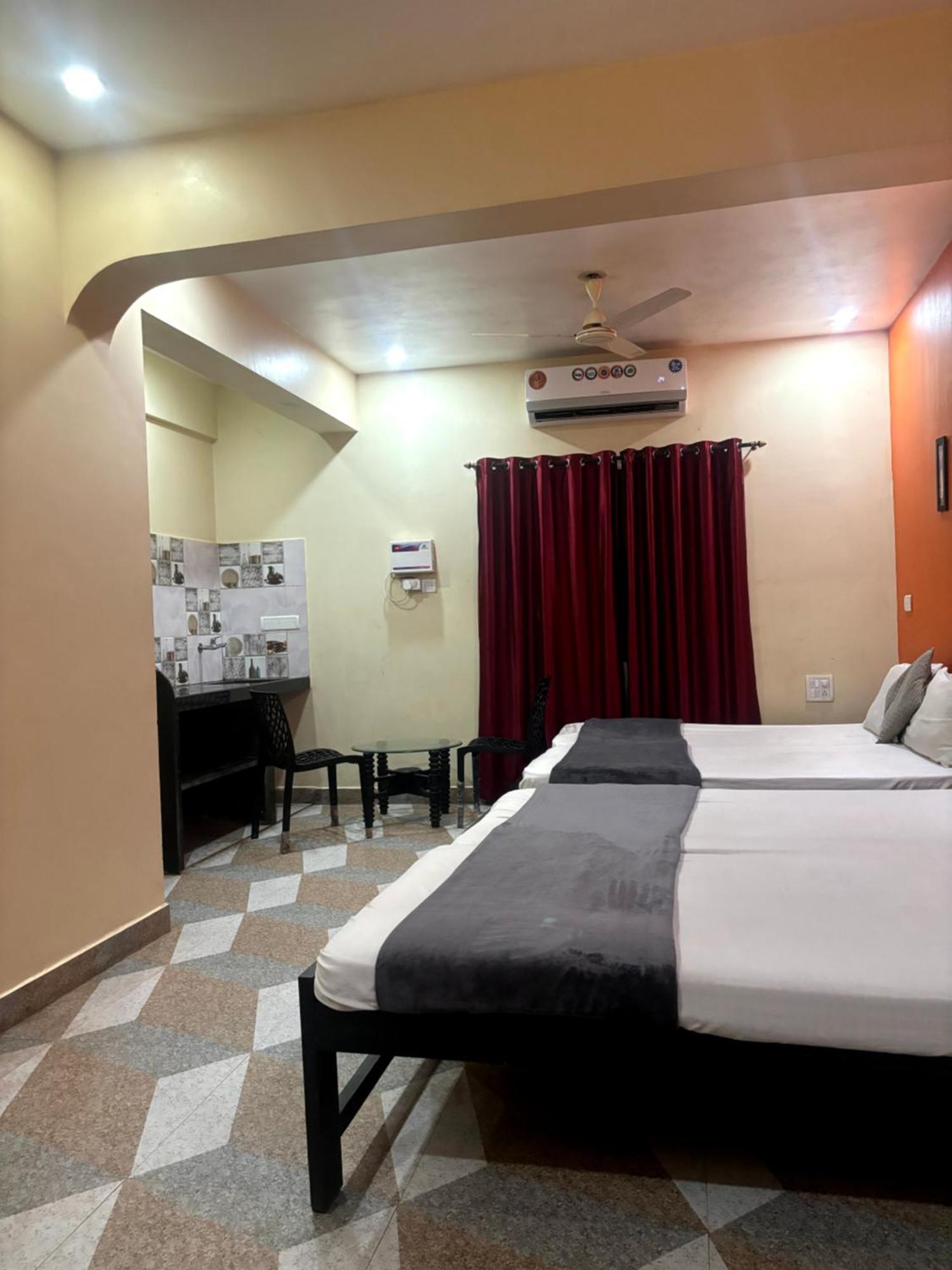 Hotel Harmony By Heaven Calangute Kültér fotó