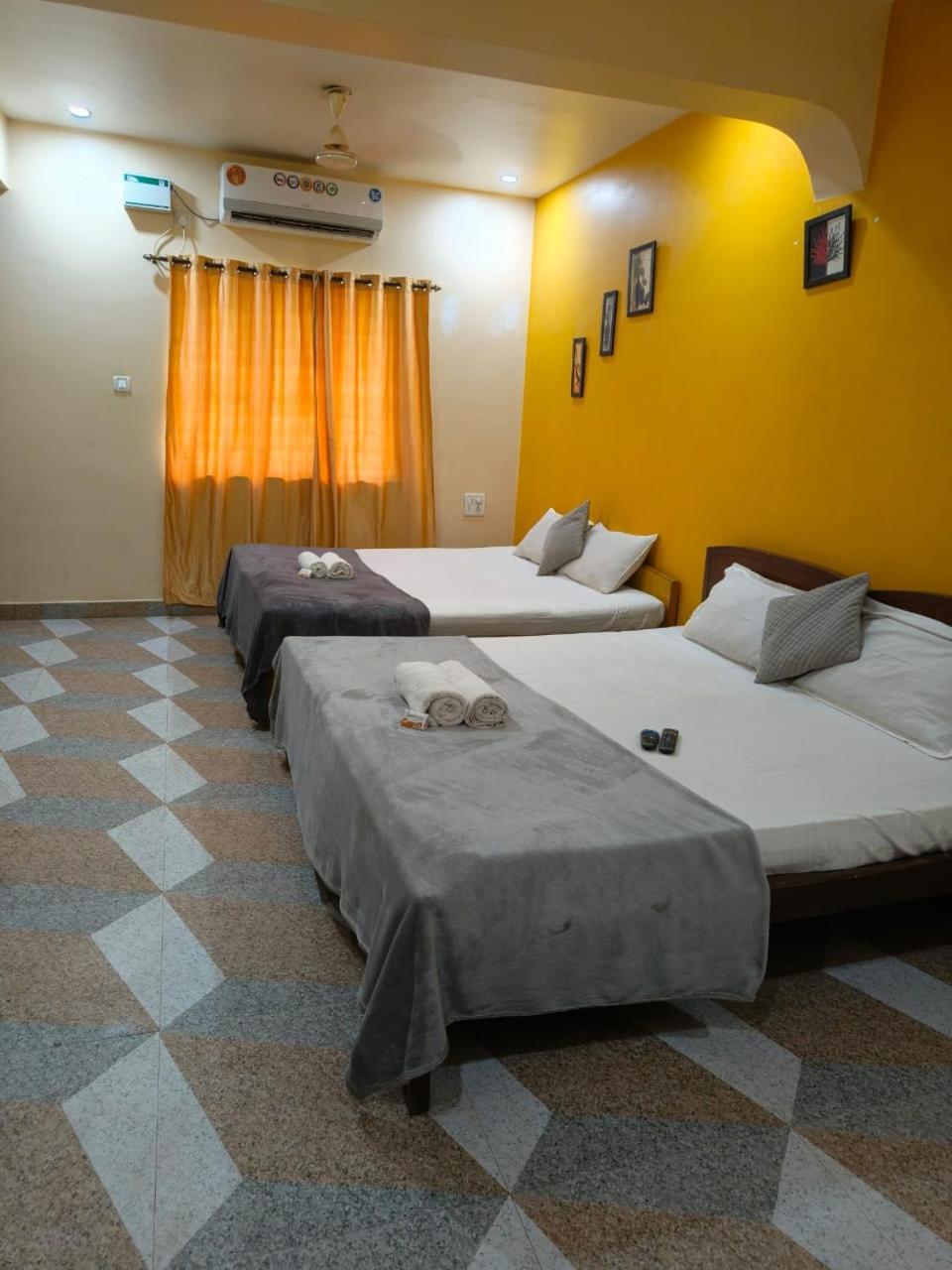 Hotel Harmony By Heaven Calangute Kültér fotó